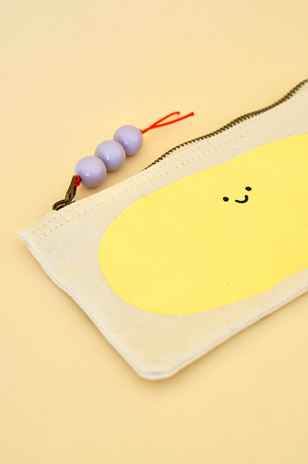 Blobbi - kleine Zipper Bag in bright yellow