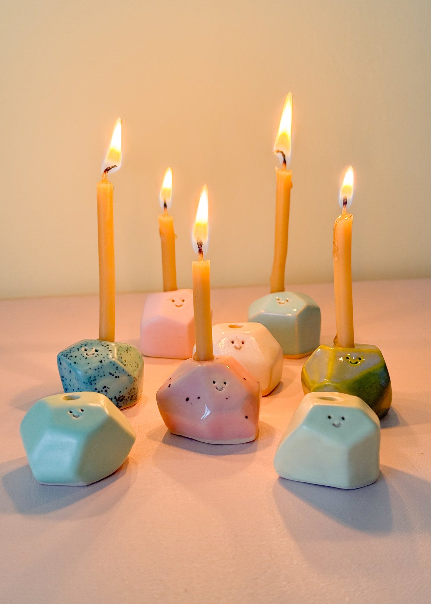 Dünne Bienenwachskerzen - cremeweiß