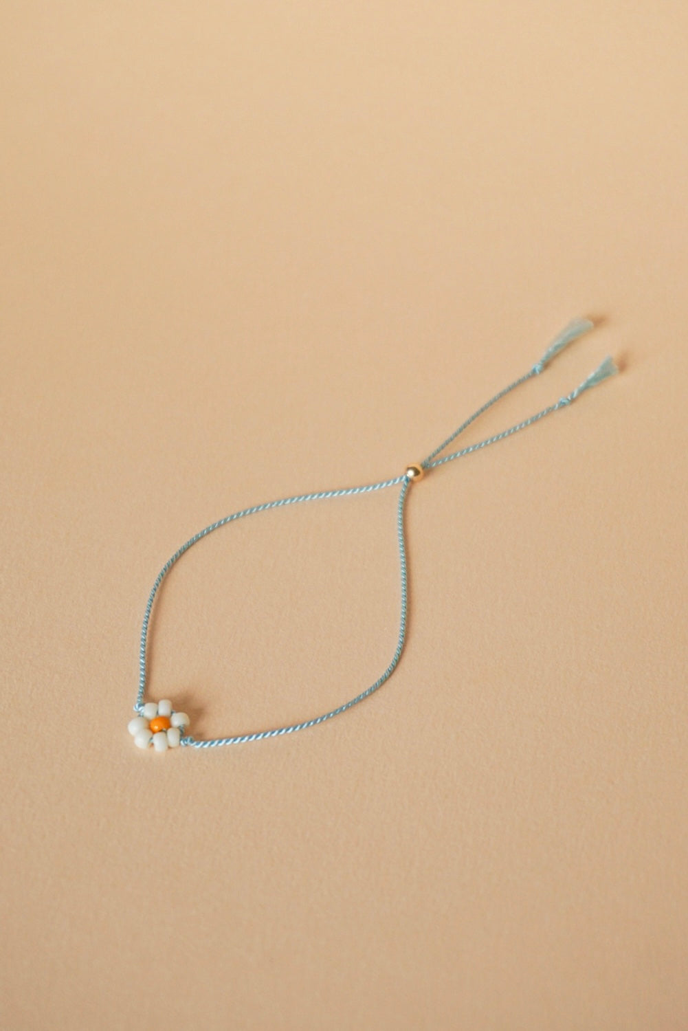 Tiny Flower Armband - daisy & aqua blue (B-Ware)