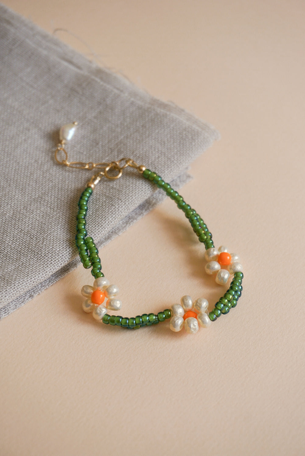 Daisy Garland Armband