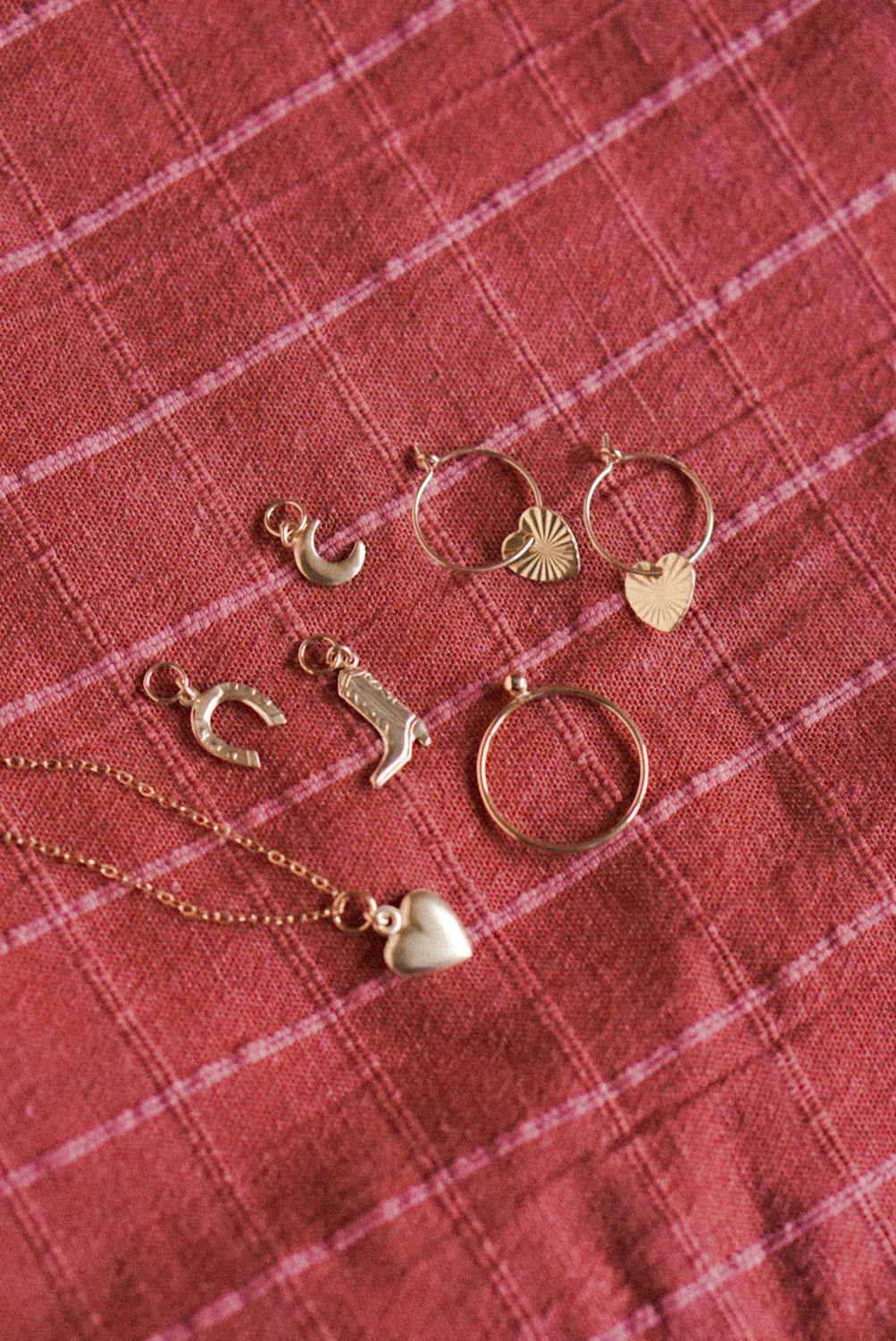 Delicate hoop earrings made of gold filled - Winter Star